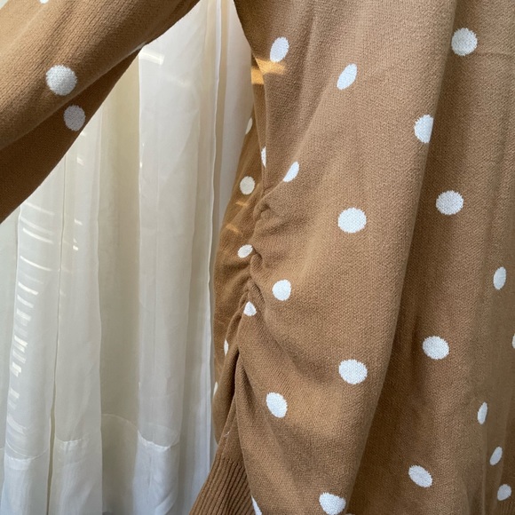 Old Navy Tan Polka Dot Sweater Dress - Picture 3 of 10